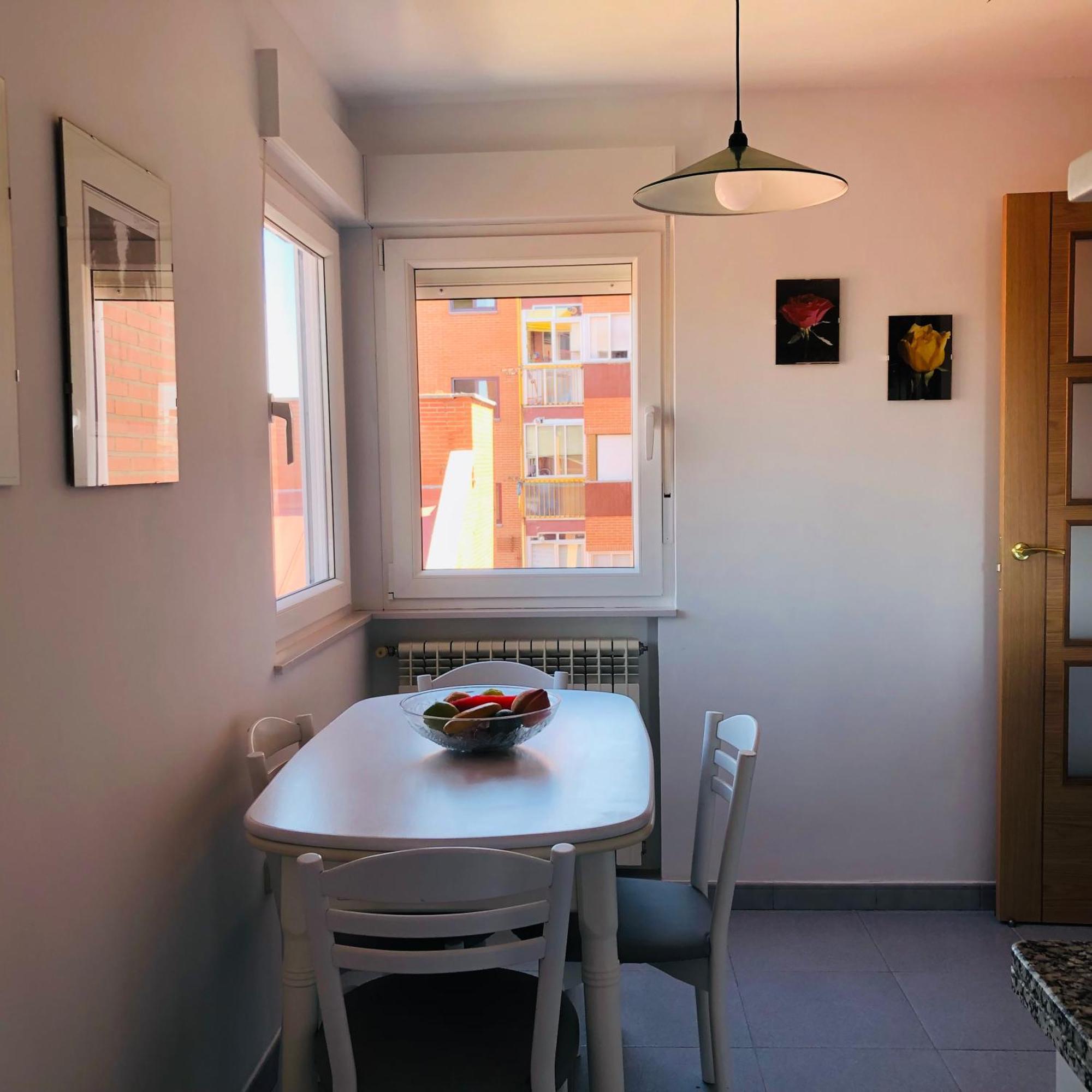 Piso Centrico Y Luminoso Apartamento Leão Exterior foto